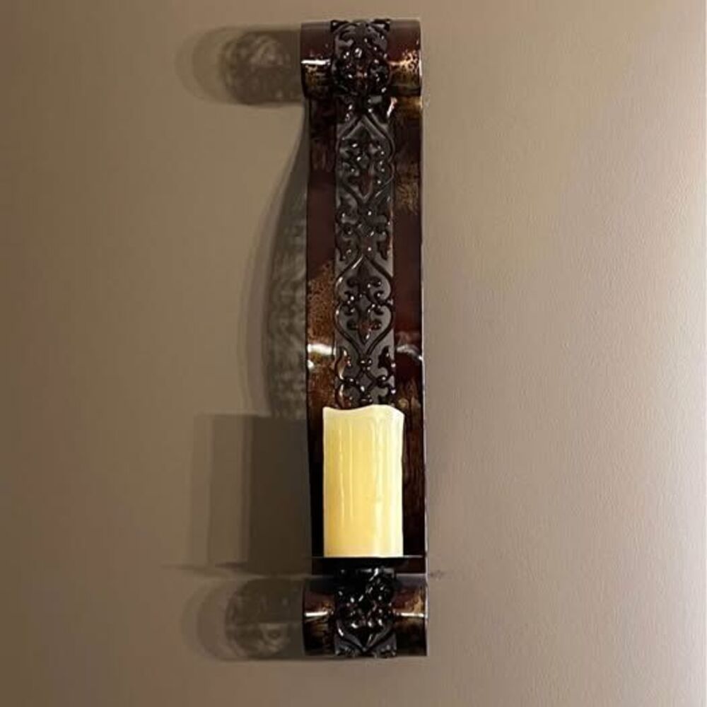Wall sconce